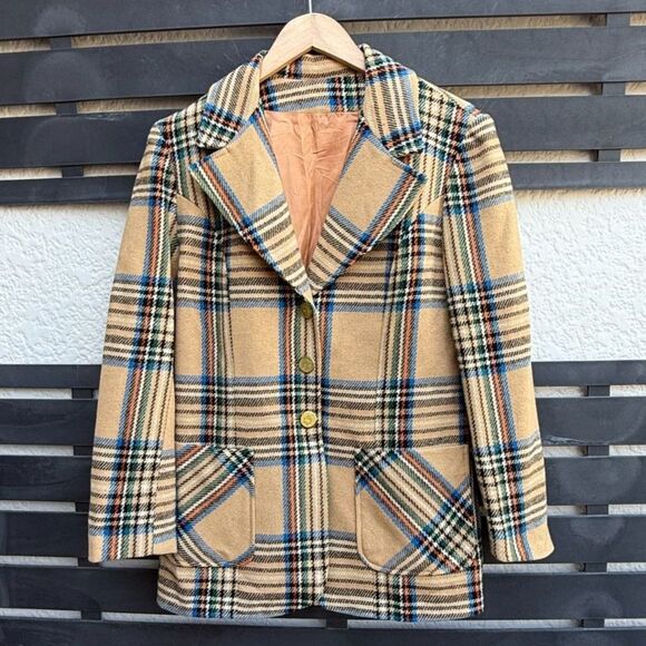 Vintage Prestige of Boston 60s/70s Plaid Blazer in Tan/Multi Plaid | Size 12 - Picture 1 of 5